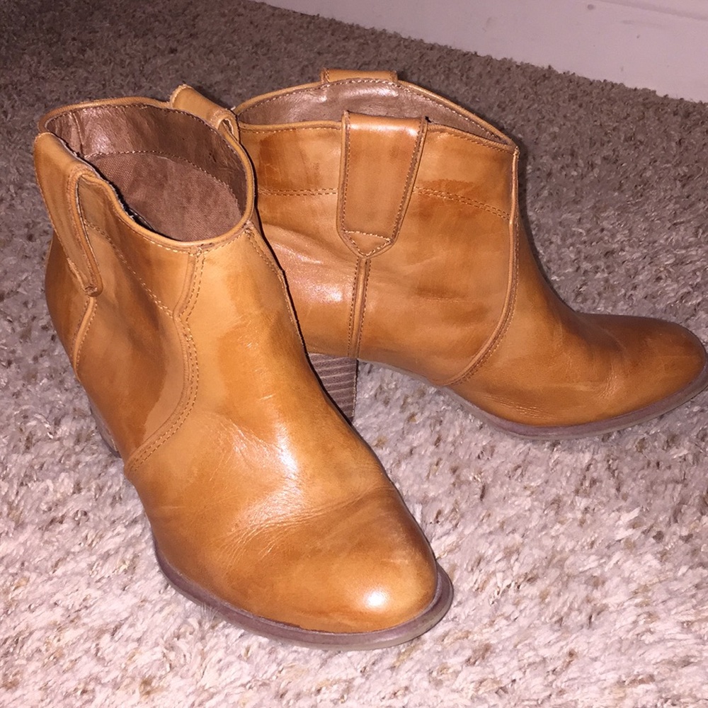 ALDO Haviax Booties